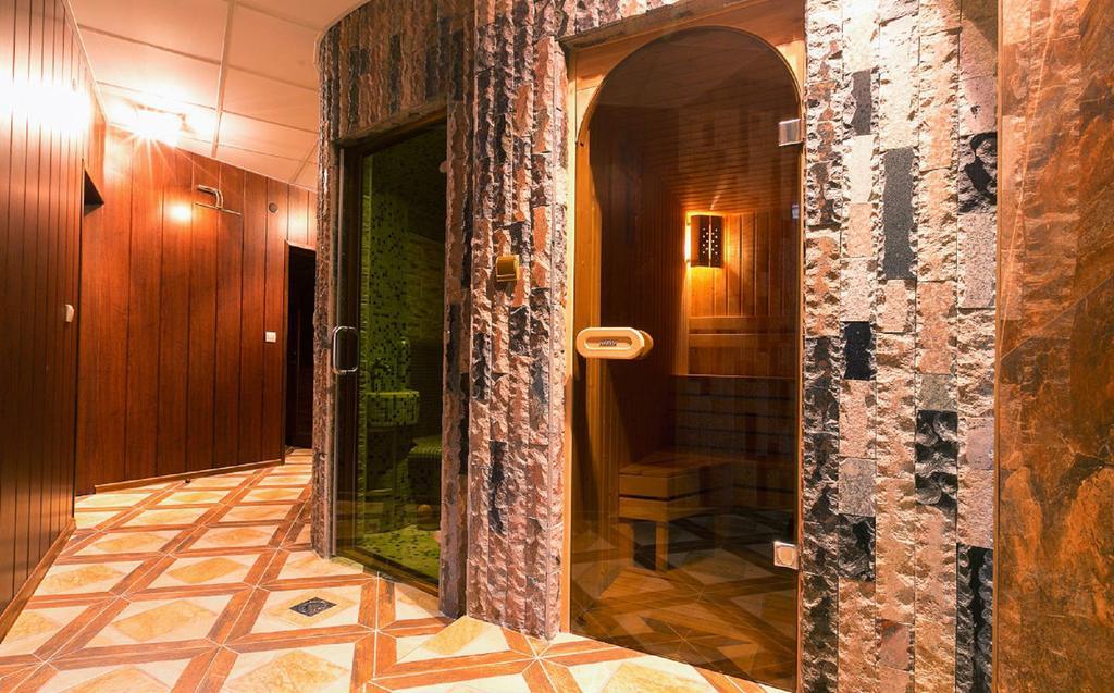 迪斯克里特酒店及spa Vladaya 外观 照片